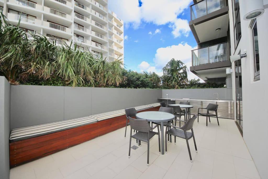 Broadbeach Apartment Level 10 With Beach Views Gold Coast Kültér fotó