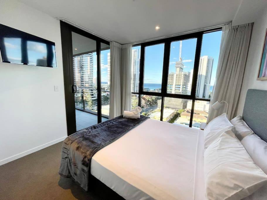 Broadbeach Apartment Level 10 With Beach Views Gold Coast Kültér fotó