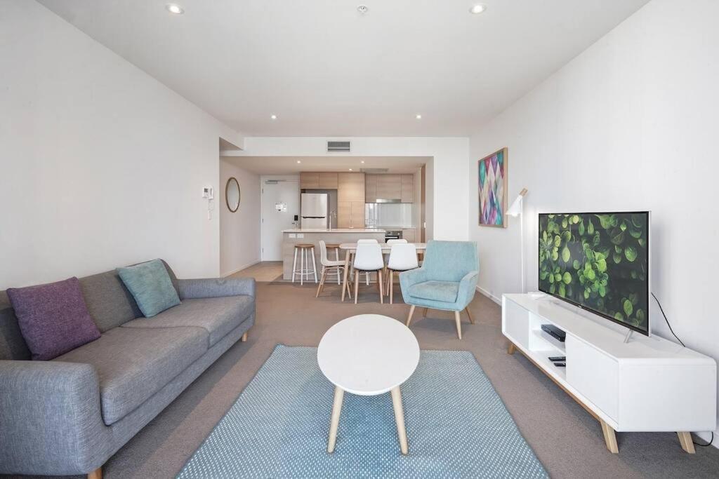 Broadbeach Apartment Level 10 With Beach Views Gold Coast Kültér fotó