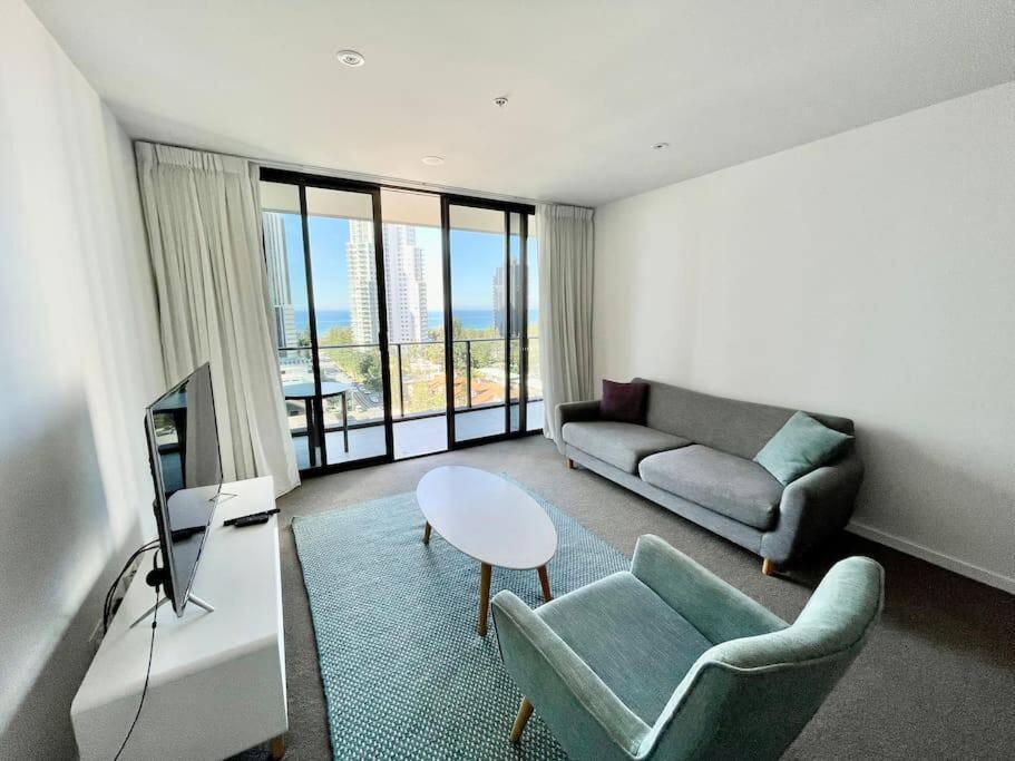 Broadbeach Apartment Level 10 With Beach Views Gold Coast Kültér fotó